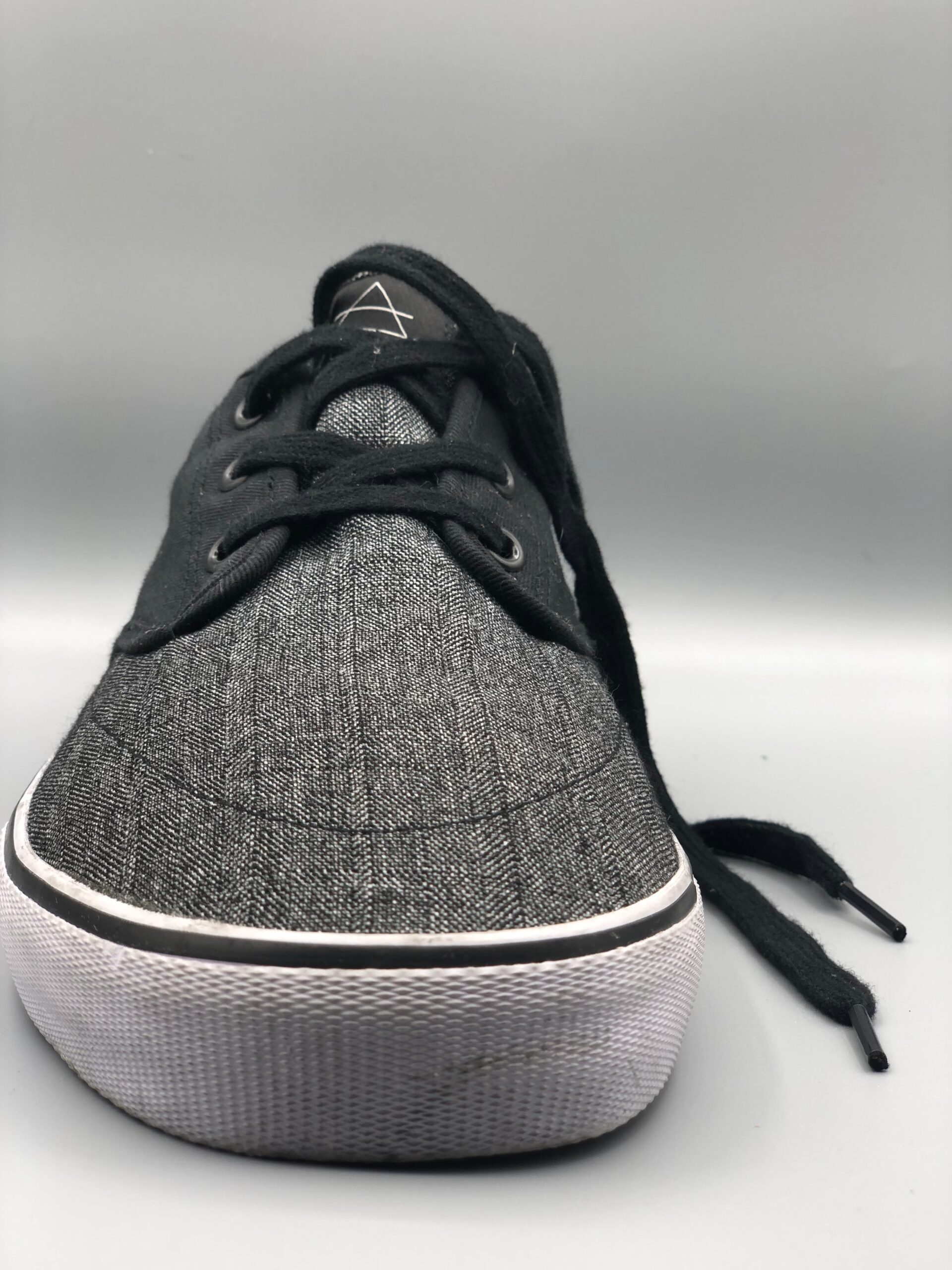 Lucid Skate Shoes – Share Almari