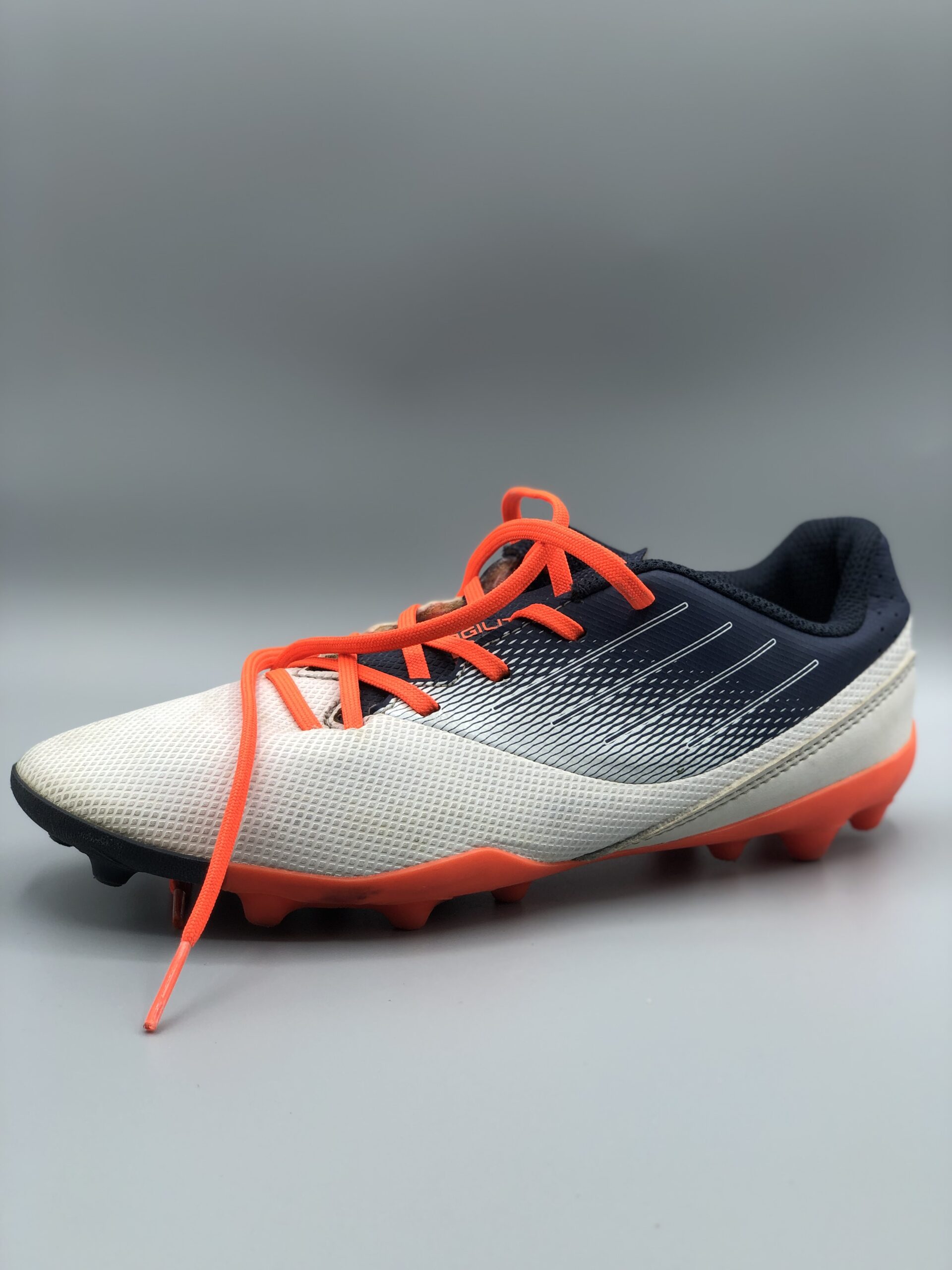 KIPSTA soccer boots, Sports Equipment, Other Sports Equipment and Supplies  on Carousell